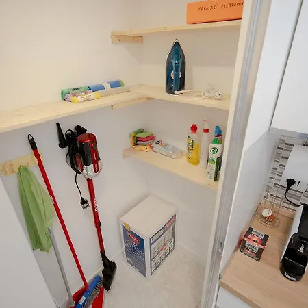 Dimora Di Mezzo Apartment